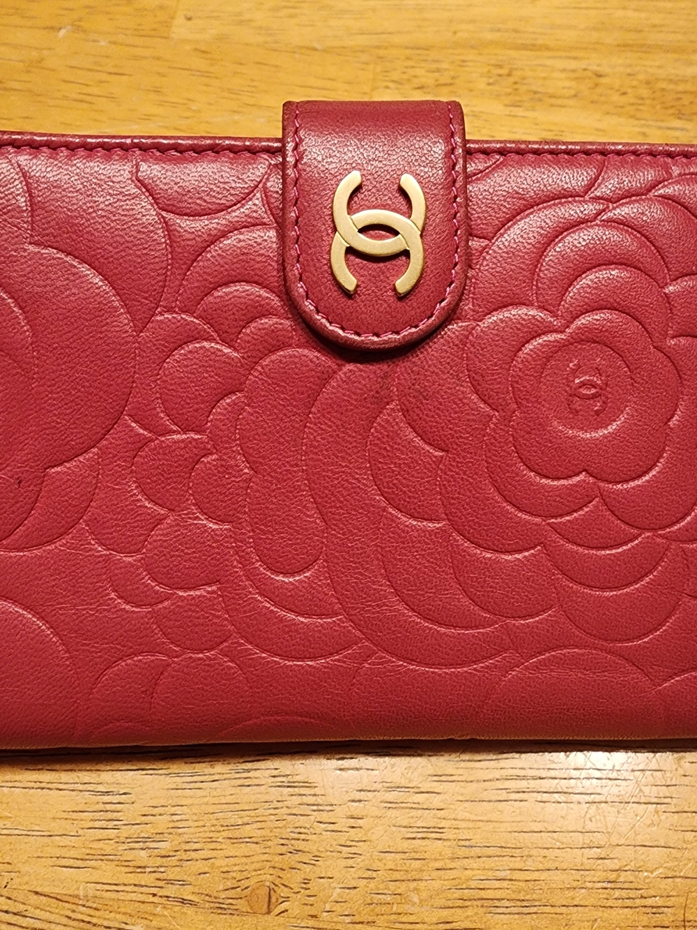 Chanel Camellia embossed lambskin leather wallet